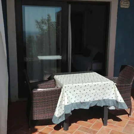 Mandorlo 2